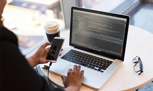 淮安網站建設工作場景